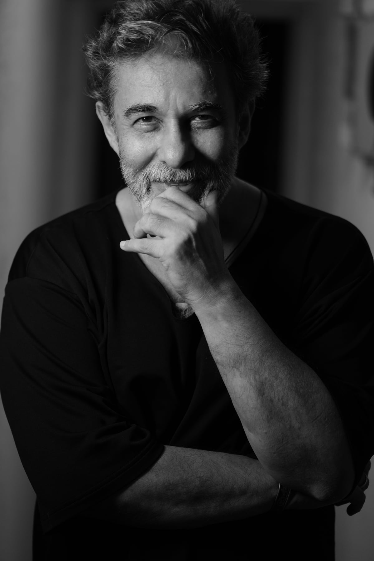 Deepak Tijori — 2026 portrait